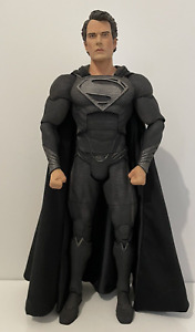 Neca Man Of Steel Superman Black Suit 1/4 18" Figure
