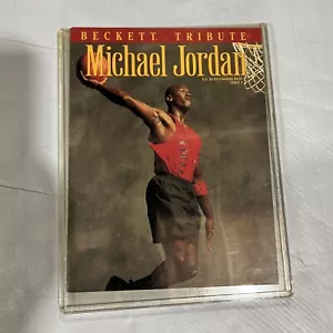 MICHAEL JORDAN Beckett Tribute Magazine 1993 Chicago Bulls 23 Issue 3 Basketball - Picture 1 of 2