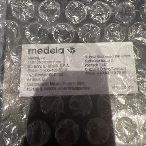 Medela Breast Pump Battery Pack - Picture 1 of 2