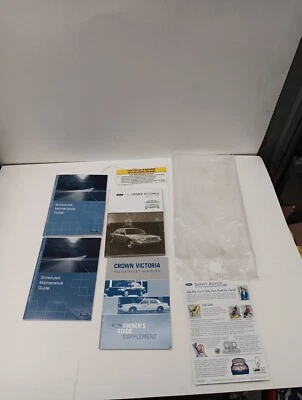 Ford Crown Victoria P71 2005 sedán de policía manual del propietario Foto 1 de 4