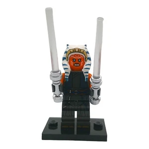 Lego® Star Wars™ Minifigur "Ahsoka Tano mit Lichtschwert" 75362 Jedi Shuttle - Bild 1 von 5