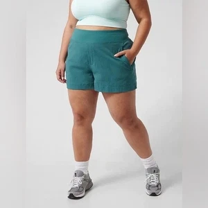 Athleta Women's Trekkie North Short Borealis Green Teal Plus Size 26 - Picture 1 of 8