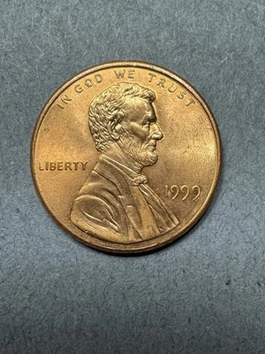 Penny 1999 sin error de marca de ceca Foto 1 de 3