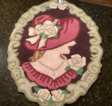 Vintage Victorian Cameo Rug - New in Package