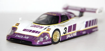 EDICOLA USATO 1:43 AUTO SPORTIVA DIE CAST JAGUAR XJR #3 VIOLA BIANCO ART SPORT 1 - Immagine 1 di 4