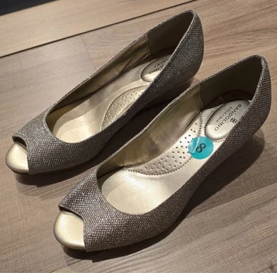 Sapatos femininos Bandolino 8M ouro glam Candra B-flexível biqueira aberta formatura nupcial novo sem etiquetas - Imagem 1 de 4