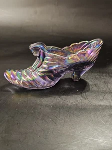 FENTON IRIDESCENT GLASS SHOE CAT Lilac. Vintage - Picture 1 of 8
