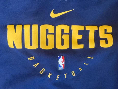 Nike Denver Nuggets Hoodie Dri-Fit Youth Large Cover