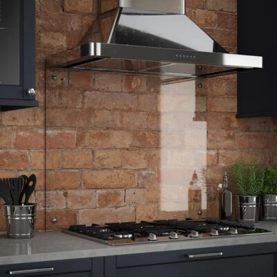 Splashback de vidrio transparente - endurecido - hecho a medida - tornillos gratis Foto 1 de 2