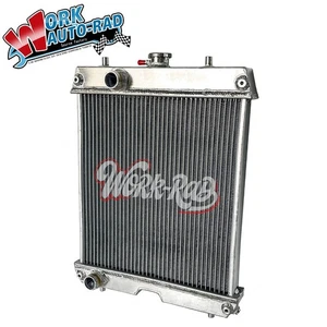 2-Row Tractors Radiator for Kubota L3200 L3800 LX2610 LX3310 LX3520 TC420-16000 - Picture 1 of 8