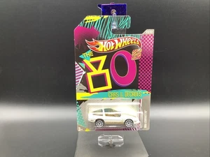 Hot Wheels Cars of the Decades 80s Corvette Blanco #22/32 B2 - Imagen 1 de 4