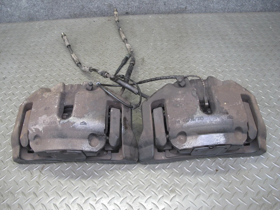 BMW X6 E72 HYBRID 2010-2011 AWD JUEGO DE 2 PINZAS DE FRENO DELANTERAS IZQUIERDA Y DERECHA Foto 1 de 4