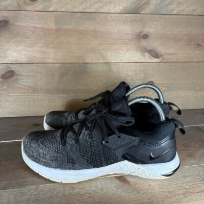 tênis nike metcon flyknit 3 feminino tamanho 9.5 preto treinamento atlético - Imagem 1 de 4