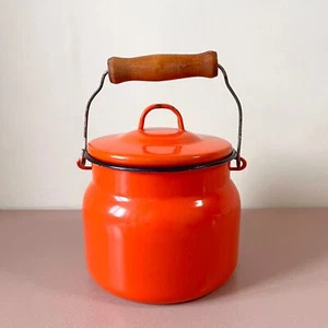 Pequeña jarra de leche soviética esmaltada estilo rojo danés bidón cocina URSS de colección - Imagen 1 de 10