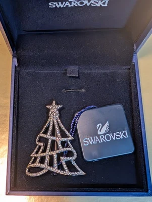 NUEVO~Cristal de Swarovski~**BROCHE PRENDEDOR ÁRBOL DE NAVIDAD**~1065941~Caja y certificado de autenticidad Foto 1 de 4