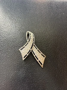 Vintage Signed Emmons Silver-toned Brooch Ribbon - Picture 1 of 5