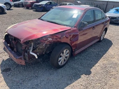 RED RIGHT FENDER 57120AJ00A9P 2010-2014 SUBARU LEGACY - Изображение 1 из 4