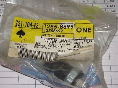 Interruptor de presión de aceite del motor ACDelco 12558869 Foto 1 de 2