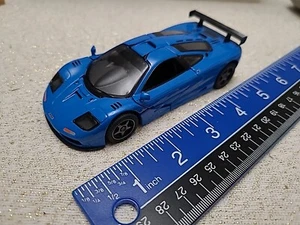 Kinsmart - Modelo 1995 McLaren F1 GTR azul escala 1:34 - Imagen 1 de 6