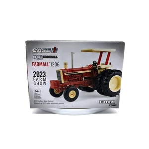 1/32 International Harvester Farmall 1206 With ROPS & Duals, 2023 Farm Show - Picture 1 of 6