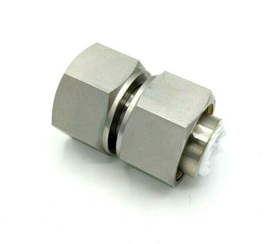 ¡¡NUEVO!! Montaje de tubo Swagelok SS-2000-PC, conector de puerto, 1 1/4 pulg. Tubo OD Foto 1 de 1
