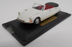 CLASSIQUES,CITROEN DS Reuter cabriolet 4 doors ivory, 1/43, CLASSC1026 - Picture 1 of 5