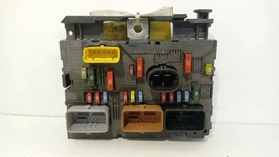 CENTRALINA PORTA FUSIBILI PER CITROEN C4 Picasso Mk1 DW10BTED4 diesel 1997 (06> - Immagine 1 di 4