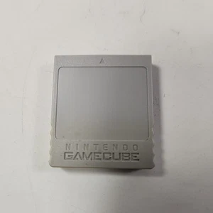Scheda di memoria ufficiale Nintendo GameCube OEM DOL-008 bianca autentica - testata e - Foto 1 di 3