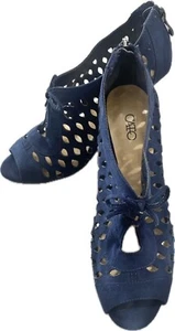CATO Faux Blue Suede Laser Cut Open toe Sandals Women’s Size 8 - Picture 1 of 5