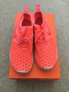 nike juvenate size 5