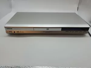 Toshiba DVD Video Player SD-3950SU mit Fernbedienung getestet funktioniert - Bild 1 von 11