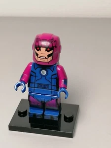 Sentinel minifigure From Marvel Comics  - Picture 1 of 2