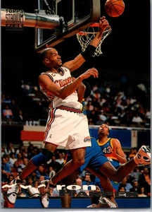 1993-94 Topps Stadium Club - Ron Harper #29 - Foto 1 di 2