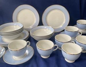 Platos azules Royal Doulton Bruce Oldfield cuencos tazas platillos vendidos individualmente - Imagen 1 de 8