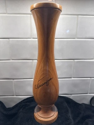 Jarrón de madera hecho a mano Foto 1 de 4