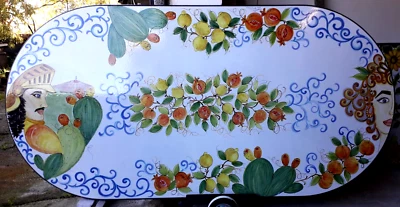 Tavolo in pietra lavica dell'etna dipinto a mano. - Immagine 1 di 4