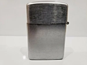 Parabrezza vintage FUNZIONANTE CHAMP Risable, Austria, ACCENDINO TRINCEA ARGENTO 901,27 - Foto 1 di 5