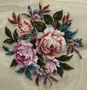 Preworked FLOWERS Ensemble Needlepoint Canvas 100% Petit Point 8" x 8" 5202-2 - Picture 1 of 2