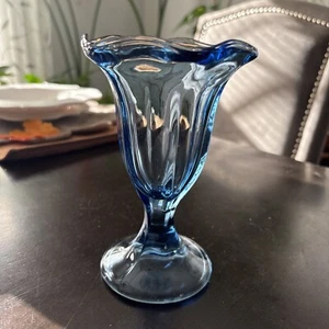 Anchor Hocking hellblau Vintage Tulpenform Eisbecher Glas 6" hoch - Bild 1 von 3