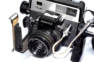 Konica Press 2 6x7 120 Film Camera w/Hexanon 90mm F3.5 Lens & ACC. MUST SEE PIX. - Picture 1 of 13