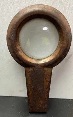 Lupa de mano de latón vintage con mango plano corto estilo antiguo Foto 1 de 4