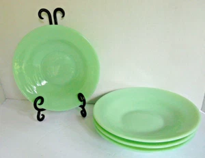 1 Vintage Jadeite Green Glass 8" Flat Rimmed Soup Bowl Unmarked - Picture 1 of 6