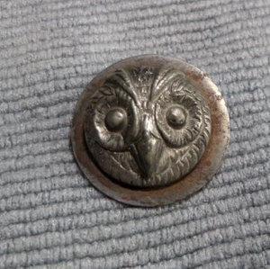 Vintage Antique Metal Picture Button OWL - Picture 1 of 4