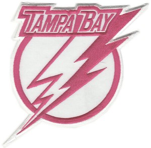 pink tampa bay lightning jersey