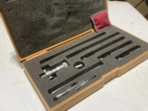 Mitutoyo 141-108 Micrometro Interno,2''-8'' Gamma,,,,0.001'' Grad.Made In Japan - Foto 1 di 9
