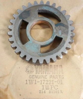 YAMAHA NUEVO OEM SEGUNDA RUEDA ENGRANAJE 1977-80 YZ125 1W1-17221-01 Foto 1 de 4
