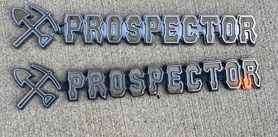 Dodge Ram Charger 1981-1995 emblemas de insignia originales Prospector (2) OEM Foto 1 de 4