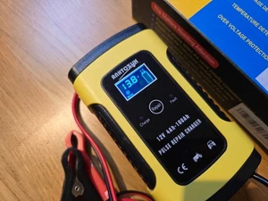 Autobatterie Ladegerät mit Desulfatierung und Reparaturfunktion, 12V 6A - Bild 1 von 3