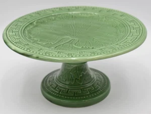 Vintage Majolika Stil Blatt Griechisch Schlüssel Trim Standfuß Kuchen Dessert Ständer Grün - Bild 1 von 15