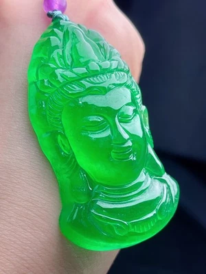 ​Colgante Birmania Soleado Esmeralda Jadeíta GuanYin Kwan-yin con Cuerda y Nudo de Oro Foto 1 de 4